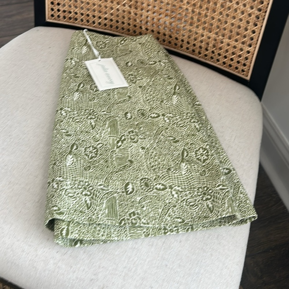 NWT Julia Amory skirt size XS